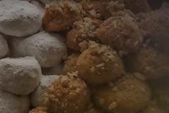 Χριστουγεννιάτικα γλυκά…για όλα τα βαλάντια στην αγορά του Ηρακλείου