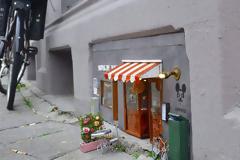 Οι «βιτρίνες» και τα «μαγαζιά» των τρωκτικών στη Σουηδία [photos]