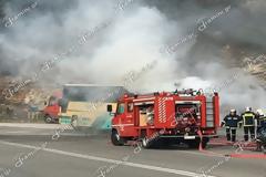 Φωτιά σε λεωφορείο του ΚΤΕΛ Καβάλας που μετέφερε μαθητές