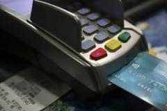 ΣΑΡΩΤΙΚΕΣ ΑΛΛΑΓΕΣ στις συναλλαγές! - Το νέο σύστημα πληρωμών με πλαστικό χρήμα