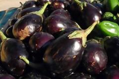 Δέσμευσαν 2.080 κιλά λαχανικά από του Ρέντη