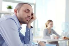 Δείτε ποια διατροφή προκαλεί υπνηλία!