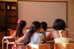 Χαμός σε γυμνάσιο της Σκιάθου με αλλεπάλληλες καταγγελίες! -  Έξαλλοι οι γονείς με αναπληρωτή καθηγητή που κατηγορείται για ανάρμοστη συμπεριφορά