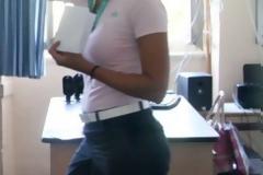 Λάρισα: Διάβασε την έκθεση της μαθήτριας και ενημέρωσε εισαγγελέα - ''Με βίασε ο νονός μου''!