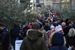 Ανοιχτά τα καταστήματα και αυτή την Κυριακή