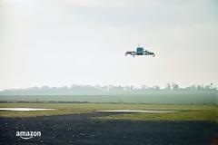 Η Amazon παρέδωσε το πρώτο δέμα με drone! [video]