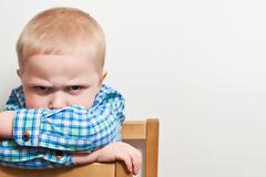 Πώς να βάλετε όρια σε ένα χειριστικό παιδί