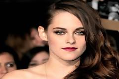 Kristen Stewart: Μεγάλο ντόρο προκάλεσε η εικόνα της με μώλωπες και γρατσουνιές σε πρόσωπο και πόδια