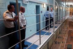 Μπέρμιγχαμ: Κρατούμενοι πήραν τον έλεγχο σε πτέρυγες φυλακής για 12 ώρες