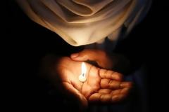 ΦΤΩΧΕΙΑ: 3 μήνες χωρίς ρεύμα ζούσε οικογένεια στα Τρίκαλα