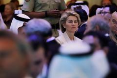 Πολύτεκνη μητέρα 7 παιδιών η Γερμανίδα πολιτικός που είπε όχι στη μαντίλα