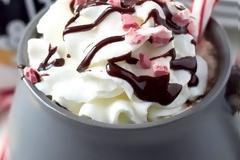 Ζεστή σοκολάτα με κρασί; Γιατί όχι! [video]