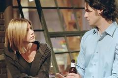 5 λόγοι που αξίζει να βγεις με κάποιον μικρότερό σου