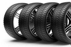 Πότε βγαίνουν στη... σύνταξη τα ελαστικά