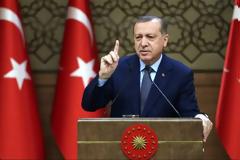 ΣOK: Ο Ερντογάν απαγόρευσε τα… Χριστούγεννα