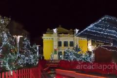 Χριστούγεννα σαν… παραμύθι στη γιορτινή Τρίπολη [video]