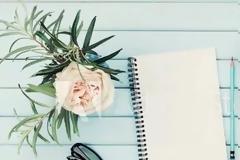 Η γιαγιά και το μολύβι