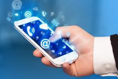 Πόσο εύκολο είναι να κατασκοπεύεις κάποιον στην ψηφιακή εποχή [video]