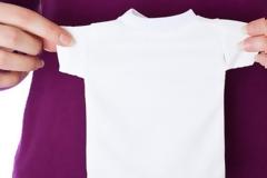 Πώς να επαναφέρεις τα ρούχα που ''μπήκαν'' στο πλύσιμο