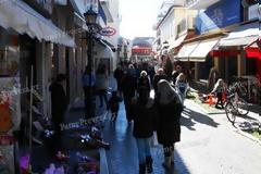 Πρέβεζα: Απαισιοδοξία στην αγορά - Ελπίζουν στις επόμενες μέρες οι καταστηματάρχες