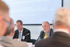 ΣΕ ΑΠΕΜΠΛΟΚΗ ΤΩΝ ΜΕΤΡΩΝ ΓΙΑ ΤΟ ΧΡΕΟΣ ΠΟΝΤΑΡΕΙ Η ΑΘΗΝΑ