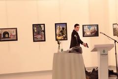 «Πρόκληση» για τις σχέσεις Ρωσίας – Τουρκίας η εν ψυχρώ εκτέλεση του Ρώσου διπλωμάτη