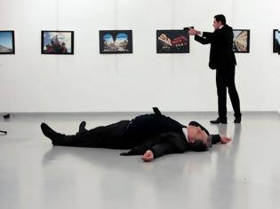 Φωτογραφία για Ο δολοφόνος του Ρώσου πρέσβη φρουρούσε τη ρώσικη πρεσβεία!