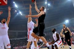 Άνετη νίκη του Ολυμπιακού με Ερυθρό Αστέρα