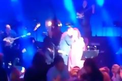 Ελένη Βιτάλη-Λευτέρης Πανταζής: Μαγική μουσική συνάντηση επί σκηνής [video]