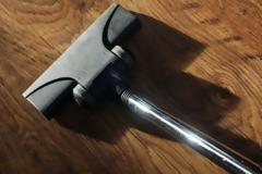 Το κόλπο με την ηλεκτρική σκούπα για να αρωματίσετε το σπίτι σας