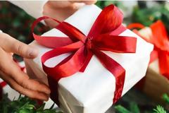 Τα 3 λάθη που κάνουμε όταν επιλέγουμε δώρα για τα Χριστούγεννα