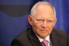 ΣΟΪΜΠΛΕ: ΔΕΝ ΚΑΤΑΛΑΒΑΙΝΩ ΓΙΑΤΙ ΜΑΣ ΚΑΤΗΓΟΡΕΙ Ο ΤΣΙΠΡΑΣ