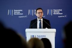 ΑΛ. ΤΣΙΠΡΑΣ: ΝΑ ΜΗΝ ΔΙΑΣΑΛΕΥΘΕΙ Ο ΟΔΙΚΟΣ ΧΑΡΤΗΣ ΠΡΟΣ ΤΗΝ ΑΝΑΚΑΜΨΗ