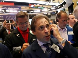 Φωτογραφία για Wall Street: Ανέβαλε την «κατάληψη» των 20.000 μονάδων ο Dow Jones