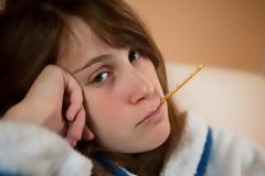 Πότε παίρνουμε αντιβίωση – Τι ισχύει στο κρυολόγημα