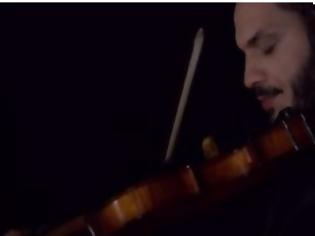 Φωτογραφία για Σολίστ στο βιολί ο κούκλος γιος του μεγάλου Βασίλη Σαλέα [video]