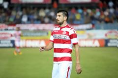 Παίρνει Γκνιάτιτς αν...στραβώσει του Κουρμπέλη