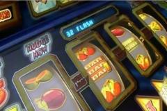 Κρήτη: Ηλικιωμένος πόνταρε σε “φρουτάκια” και τον τσάκωσε η αστυνομία