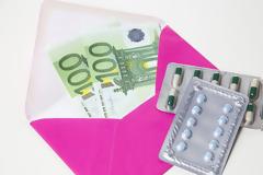 Νοσοκομειακό clawback: Ένα ακόμη παράδοξο του υπ. Υγείας - Έξαλλη η φαρμακοβιομηχανία