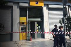 Λάρισα: Χαμός σε ληστεία τράπεζας - Πολίτες ρίσκαραν και έπιασαν το δράστη