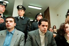 Οι “σατανιστές της Παλλήνης” 23 χρόνια μετά: Η ρομαντική, ο συνεσταλμένος και ο “μαύρος άγγελος”