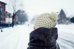 5 πράγματα που θα καταλάβεις αν είσαι single τις γιορτές