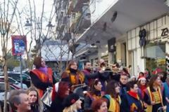 Θεσσαλονίκη: Όλη η πόλη μια γιορτή - Κάλαντα και παιδικές φωνές