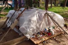 Η «Βίλα» ενός φτωχού στο Αιγάλεω και το μήνυμα του εν όψη Χριστουγέννων