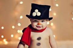 Τα πρώτα Χριστούγεννα του μωρού