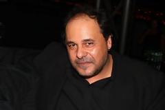 ΧΑΜΟΣ ΣΤΑ ΠΑΡΑΣΚΗΝΙΑ! Τα 