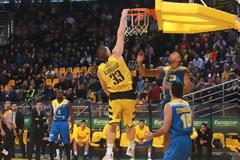 Ψεκάστε, σκουπίστε, τελειώσατε! (98-77)