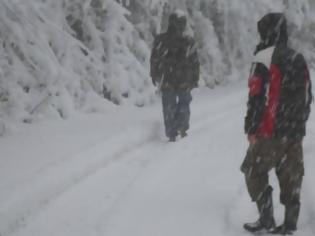 Φωτογραφία για Γυναίκα χάθηκε στο Τρόοδος - Αστυνομικός περπάτησε δυόμιση ώρες στα χιόνια για να την εντοπίσει!