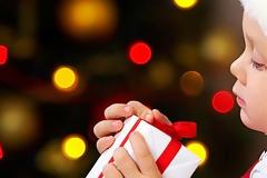 Εκδηλωση-Γιορτη για τα παιδια των απορων και ανεργων ηθοποιων -  Βοηθεια για να προσφερουμε σε αυτα τα παιδια Δωρα που θα τους φερουν χαμογελο