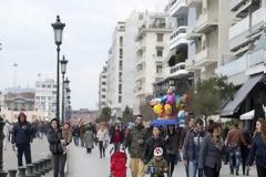 Θεσσαλονίκη: Πάνω από 20% η πτώση στη χριστουγεννιάτικη αγορά